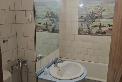 Apartament cu 3 camere decomandat în Titan - 4