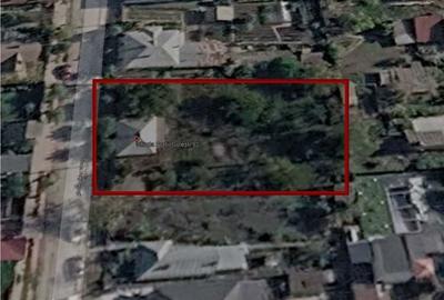 Casă cu 4 camere cu Teren 100 Mp în Central - 2