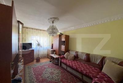 Apartament 3 camere, decomandat, 56mp, centrala proprie, zon Apartament 3 camere, decomandat, 56mp, centrala proprie, zon - 1