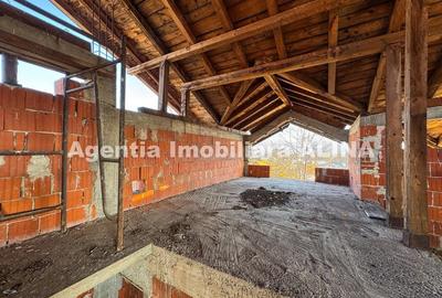 Casă cu 5 camere în Sântuhalm - 10