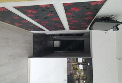 Spațiu comercial, de 300 mp, în Central - 6