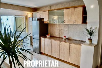 Apartament cu vedere spectaculoasa Catedrala  Neamului si Casa Popor - 6