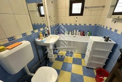 Apartament spatios cu 3 camere, centrala proprie, zona Girocului - 10