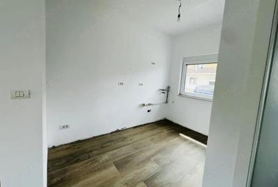 Casă cu 5 camere cu Teren 220 Mp în Mehala - 6