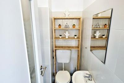 Apartament cu 3 camere decomandat, mobilat în 13 Septembrie - 12