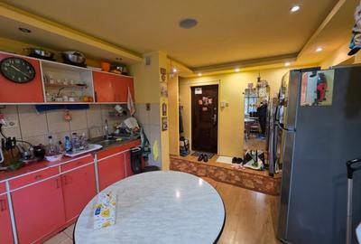 Nerva Traian, pe Dumitru Papazoglu, 10 minute metrou Mihai Bravu, centrala, - 12