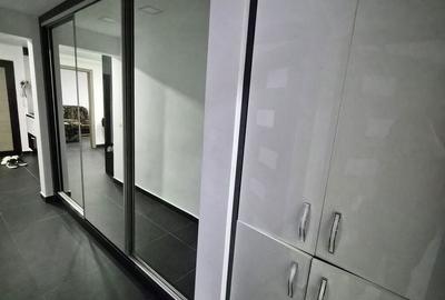 Apartament cu 3 camere în C5 - 10