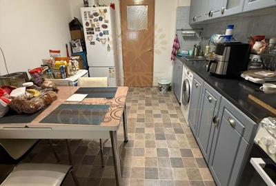 Apartament cu 4 camere semidecomandat, mobilat în Berceni - 8
