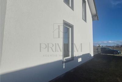 Casă cu 3 camere în Moșnița Veche - 11