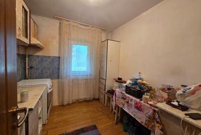 Apartament cu 3 camere decomandat în Dacia - 10