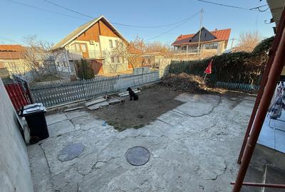 Casă cu 4 camere în Bănești - 3