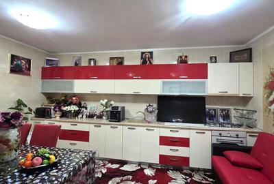 Casă cu 6 camere cu Canalizare în Rahova - 15