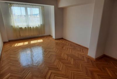 De vanzare apartament 4 camere, Targu-Mures, Ultracentral - 2