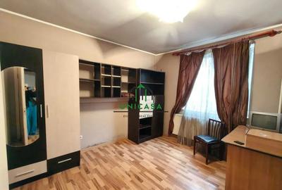 Apartament cu 3 camere semidecomandat în Central - 5