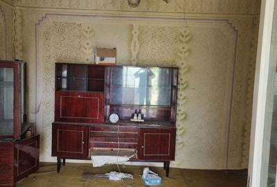 Casă cu 4 camere cu Teren 150 Mp în Secusigiu - 5