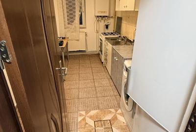 Apartament cu 2 camere decomandat în Pădurii - 3