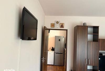 Apartament cu 2 camere decomandat în Tractorul - 13