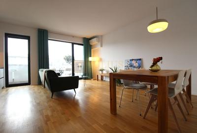 Apartament cu 3 camere semidecomandat, mobilat în Central - 4