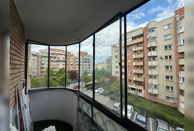 Apartament cu 2 camere decomandat, mobilat în Central - 6