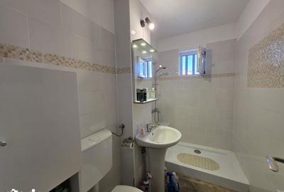 Apartament cu 2 camere decomandat în Mărăști