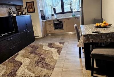 Apartament cu 3 camere decomandat, mobilat în Brăilei
