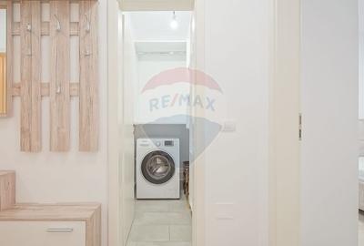 Apartament cu 2 camere decomandat, mobilat în Tractorul - 17