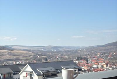 Apartament cu 2 camere semidecomandat în Baciu - 1