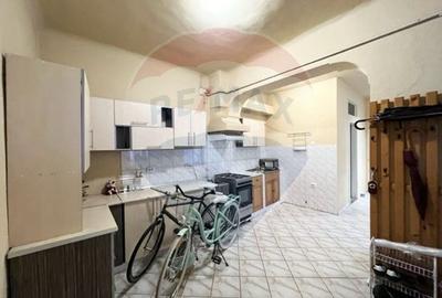 Vanzare apartament centrul istoric  str. Dr. Ioan Lupas - 9