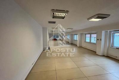 Casă cu 7 camere cu Canalizare în Elisabetin - 1