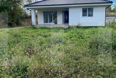 Casă cu 4 camere în Rediu - 5