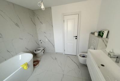 PENTHOUSE 4 camere 160mp, Terasa+balcoane 143mp View panoramic Zona Panemar - 8