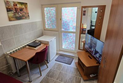 Garsonieră decomandată în Eroii Revoluției - 6