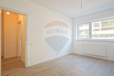 Apartament cu 2 camere semidecomandat în Rulmentul - 13