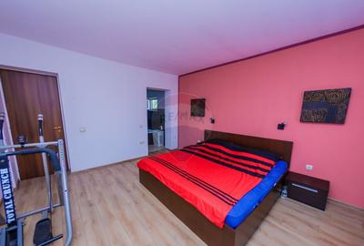 Casă cu 4 camere cu Piscina în Bozânta Mare