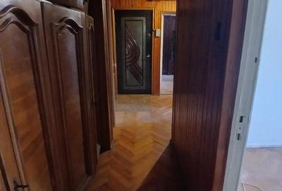 Apartament cu 3 camere decomandat, mobilat în Lipovei - 7