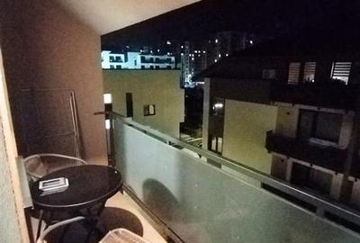 Apartament cu 3 camere decomandat, mobilat în Tractorul - 17