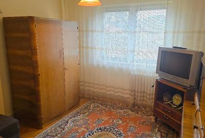 Inchiriez apartament 2 camere in Deva, Piata Centrala, decomandat et 3 - 2