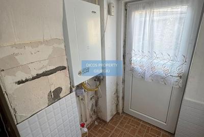 De Vânzare - Casă, Strada Griviței - 5