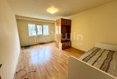 Apartament cu 2 camere decomandat în Plopilor - 3
