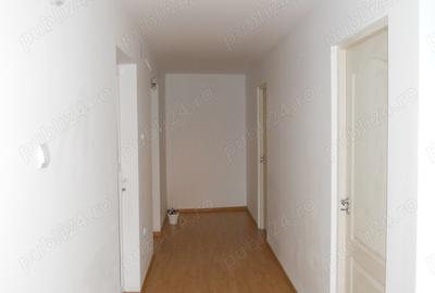 Apartament 3 camere 100 M, nemobilata, imobil privat, zona Lisimed - 1
