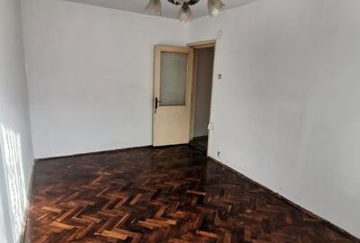 Garsonieră decomandată în Central - 1