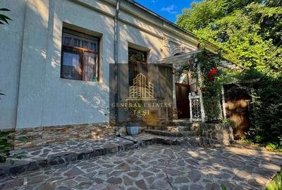 Spre Vanzare Proprietate remarcabila cu 6 camere in inima Ia?ului ! - 1