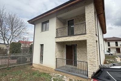 Casă individuală cu 4 camere cu Canalizare în Gilău - 1