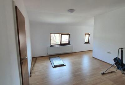 Spațiu comercial, de 20 mp, în Trocadero - 1