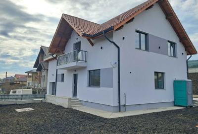 Casă cu 4 camere în Popești - 7