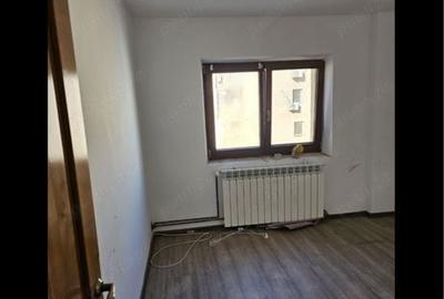 Apartament cu 2 camere decomandat în Central - 4