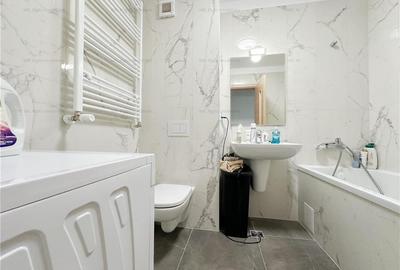 Apartament cu 2 camere decomandat în Tractorul - 5