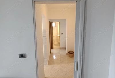 Vand apartament cu 2 camere decomandat, la UTA - 7