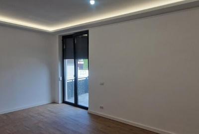 Apartament 2 camere, decomandat - zona Bunloc - 3