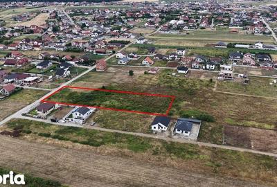 Teren de 4260 mp, în Sânmartin - 2